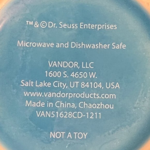 DR. SEUSS The Cat In the Hat ~ Rounded Blue Ceramic  Mug ~ Theodor Seuss Geisel - Picture 6 of 6